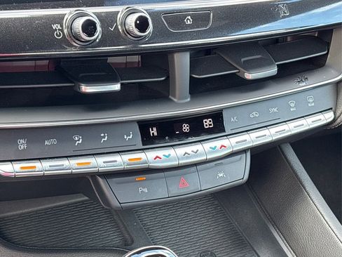 Used 2020 Cadillac CT5 Premium Luxury RWD image 30