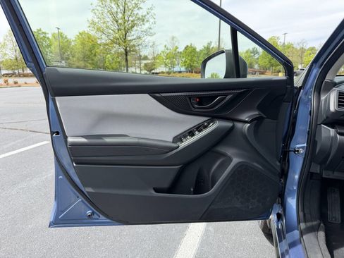 Used 2018 Subaru Crosstrek 2.0i Premium image 11