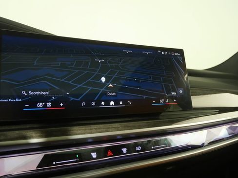 Certified 2025 BMW 740i RWD image 22