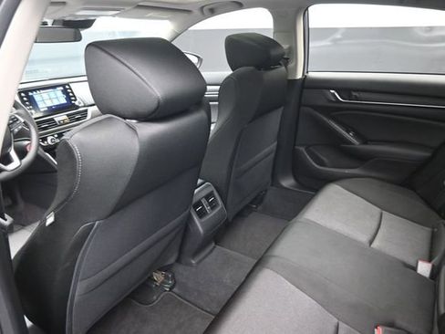 Used 2020 Honda Accord EX image 2