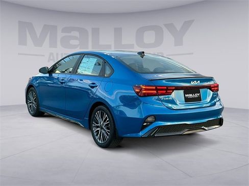 Used 2023 Kia Forte GT-Line image 3