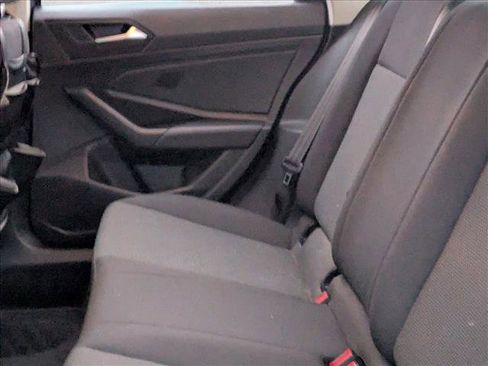 Used 2019 Volkswagen Jetta S w/ Driver Assistance Package image 17