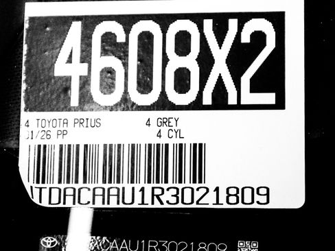 Used 2024 Toyota Prius Limited w/ Limited Premium Package FWD image 26