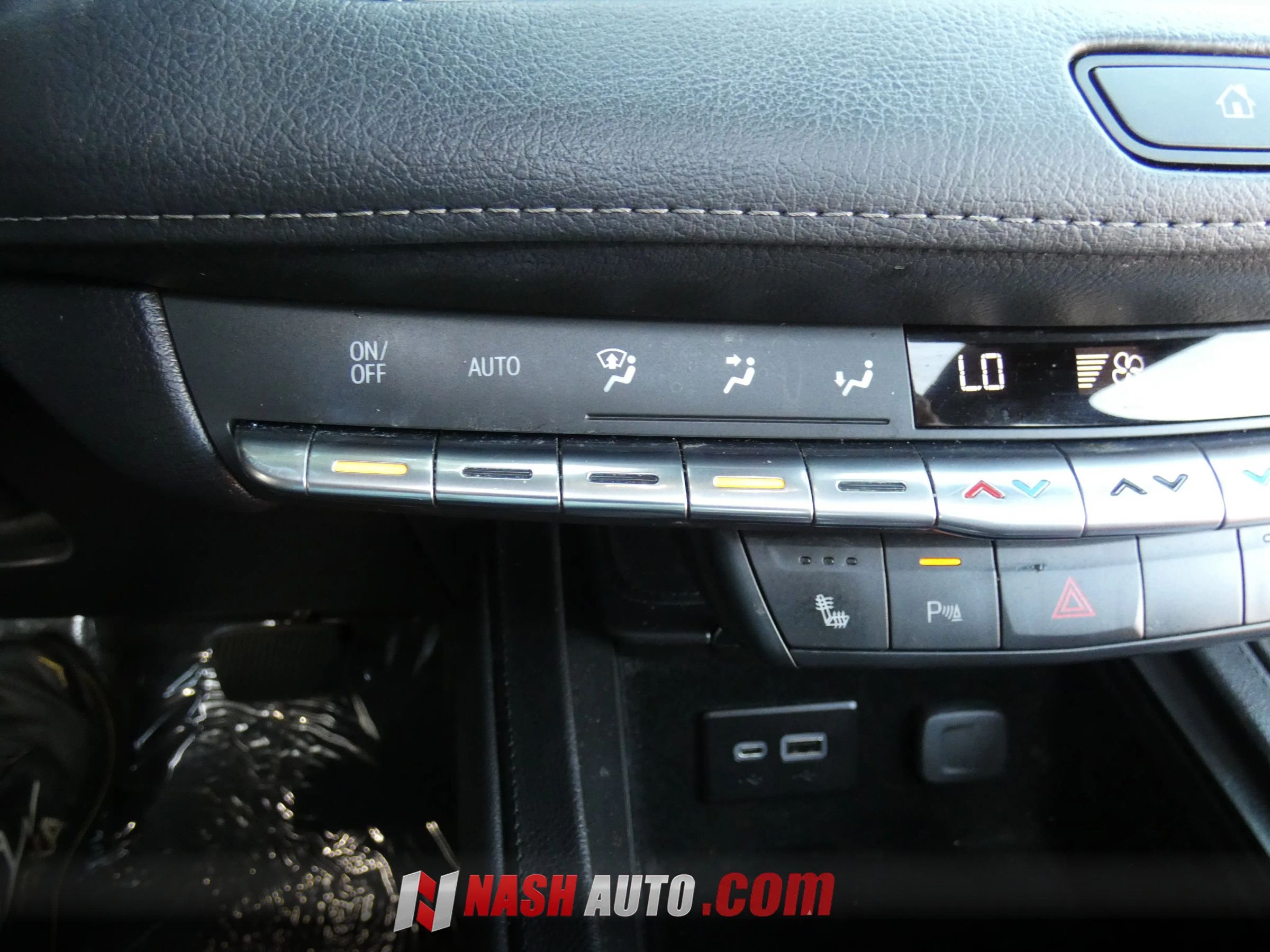 Used 2023 Cadillac XT4 Luxury w/ Cold Weather Package FWD image 60