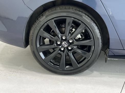 Used 2024 MAZDA MAZDA3 s FWD image 10