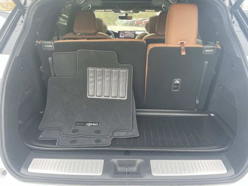 Certified 2026 INFINITI QX60 Autograph w/ Dark Cargo Package image 8