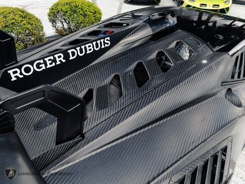 Used 2022 Lamborghini Huracan EVO image 36