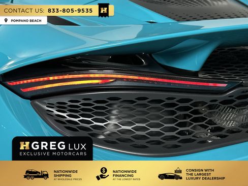 Used 2024 McLaren 750S Spider image 26