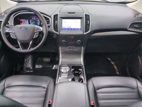 Used 2019 Ford Edge SEL w/ Equipment Group 201A image 7