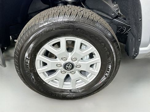 Used 2025 Toyota Tacoma SR image 30