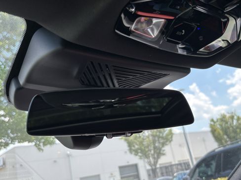 Used 2025 BMW M235i xDrive image 30