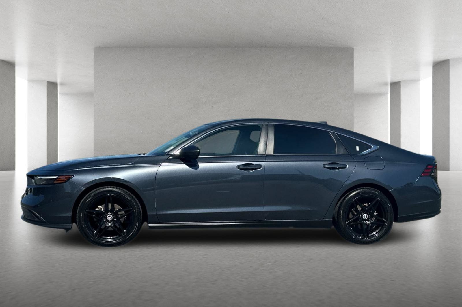 Used 2023 Honda Accord LX image 7