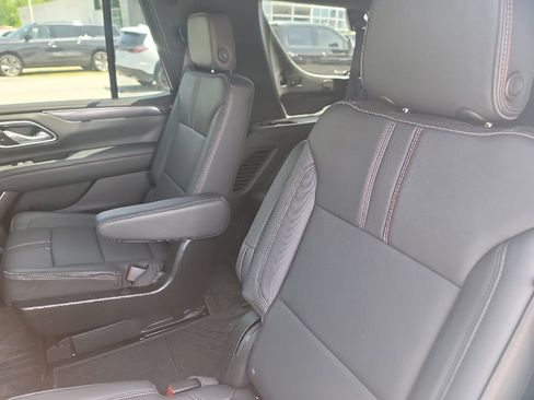 Used 2023 Chevrolet Tahoe RST w/ Luxury Package RWD image 11