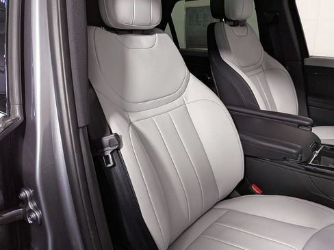 Used 2025 Land Rover Range Rover Sport Dynamic SE AWD/4WD image 27