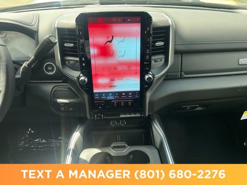 New 2026 RAM 2500 Laramie AWD/4WD image 17