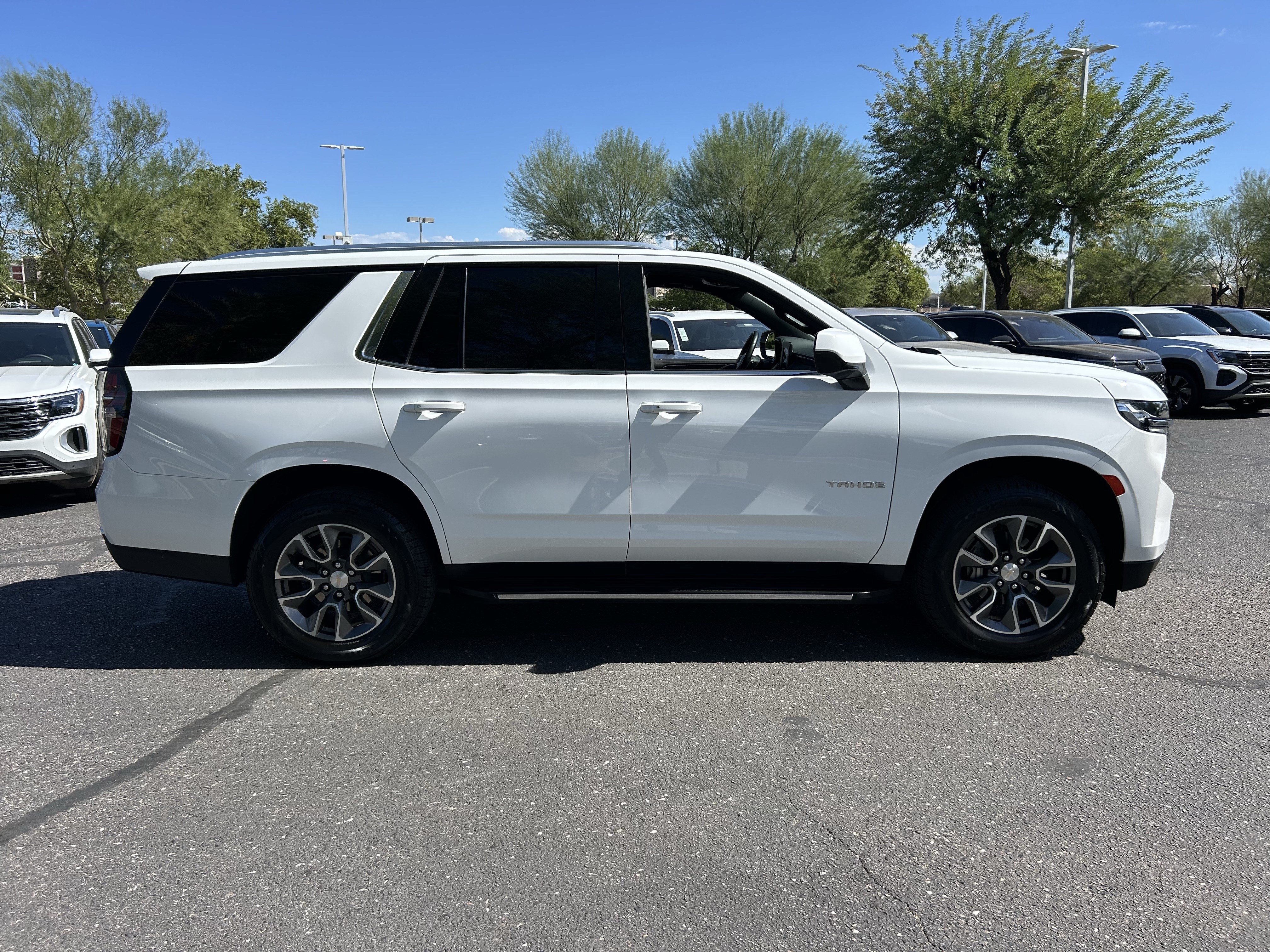 Used 2023 Chevrolet Tahoe LS AWD/4WD image 5