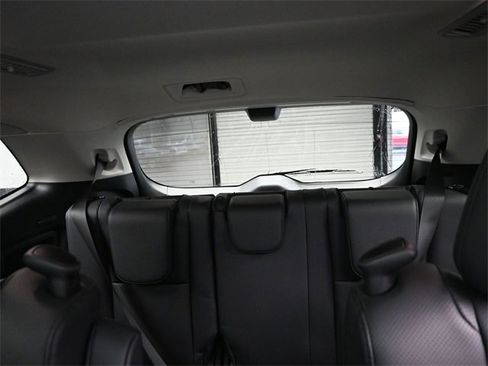 Used 2025 Subaru Ascent Bronze Edition image 20