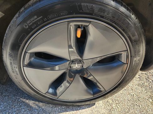 Used 2019 Tesla Model 3 Long Range AWD/4WD image 15