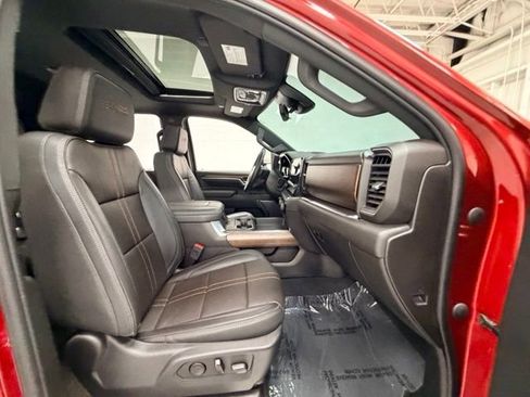 Certified 2024 Chevrolet Silverado 2500 High Country w/ High Country Premium Package AWD/4WD image 30