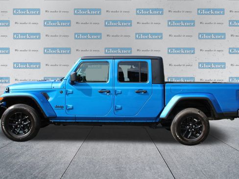 Used 2021 Jeep Gladiator Sport AWD/4WD image 10