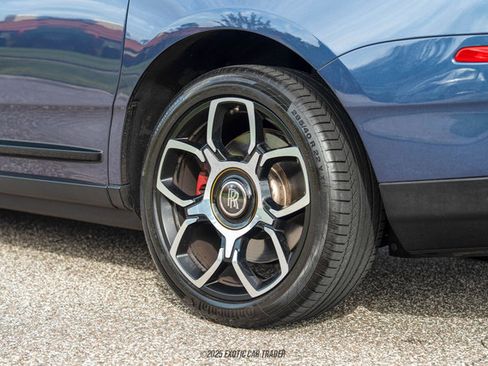 Used 2023 Rolls-Royce Cullinan Black Badge w/ Leather Finishing Pack image 66