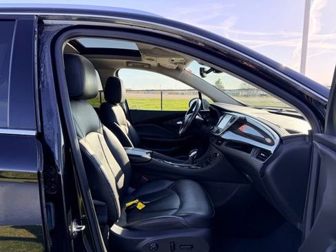 Used 2019 Buick Envision Premium w/ Driver Confidence Package image 11