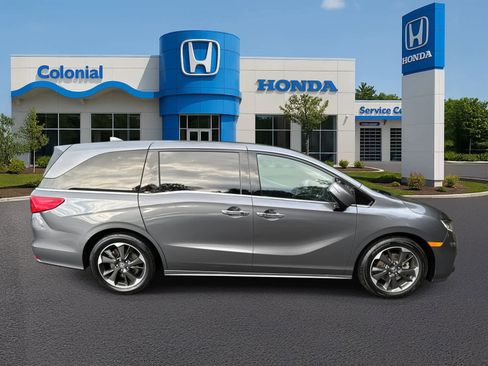 Used 2023 Honda Odyssey Elite image 8