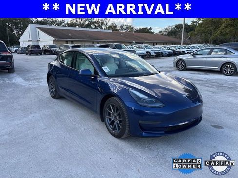 Used 2021 Tesla Model 3 Long Range image 1