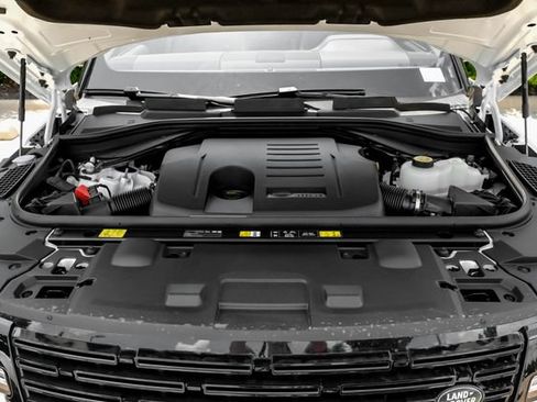 New 2026 Land Rover Range Rover Sport SE AWD/4WD image 56