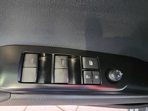 Used 2025 Toyota Camry SE w/ Multimedia Upgrade Package FWD image 15