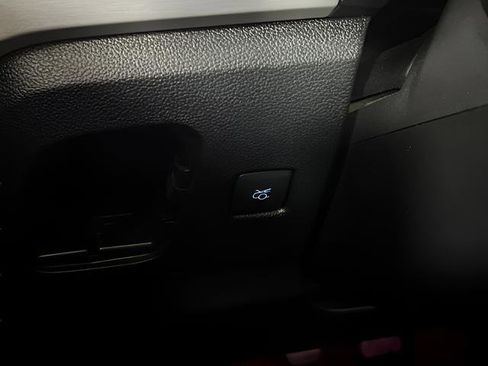 Used 2015 Ford Mustang GT Premium image 17