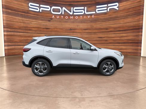 New 2026 Ford Escape ST-Line Select w/ Equipment Group 401A image 6