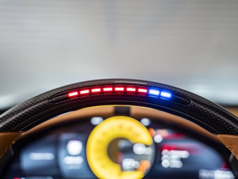 Used 2025 Ferrari Roma Spider RWD image 41