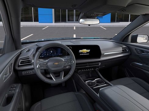 New 2026 Chevrolet Traverse LT w/ LPO, Floor Liner Package AWD/4WD image 15