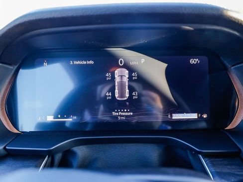 New 2025 Jeep Grand Cherokee Limited w/ Black Appearance Package image 23