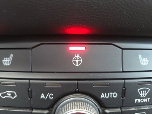 Used 2022 Dodge Durango GT image 11