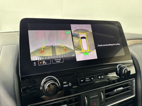 Certified 2022 Nissan Armada SL image 9