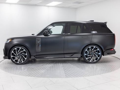 Used 2025 Land Rover Range Rover Autobiography AWD/4WD image 2