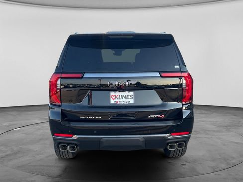 New 2026 GMC Yukon AT4 w/ AT4 Premium Package AWD/4WD image 7