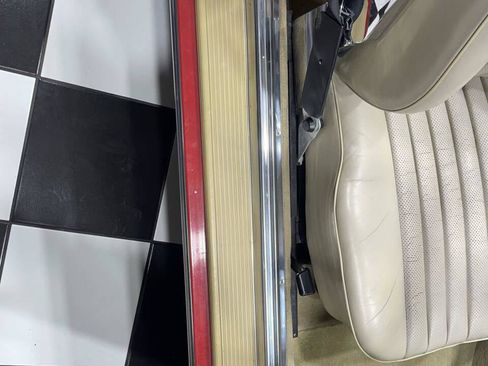 Used 1989 Mercedes-Benz 560 SL image 51