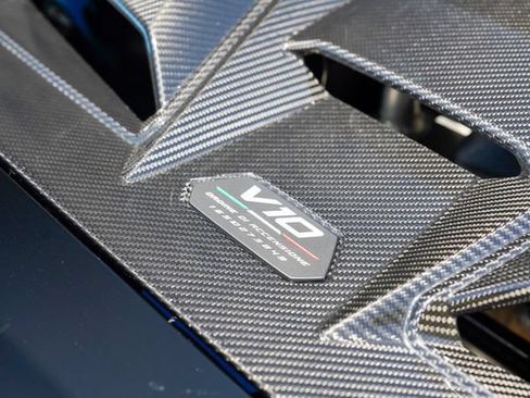 Used 2024 Lamborghini Huracan Tecnica RWD image 52