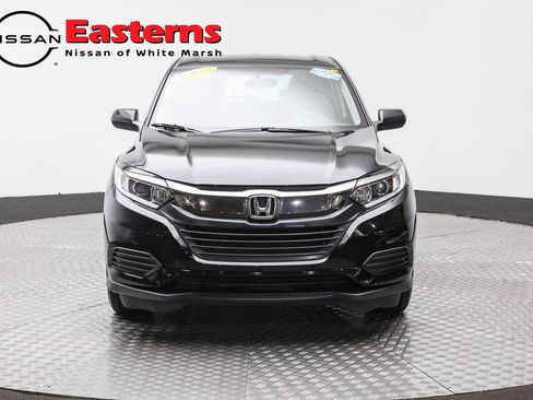 Used 2021 Honda HR-V LX image 2