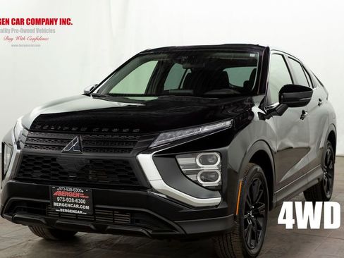 Used 2024 Mitsubishi Eclipse Cross LE image 4