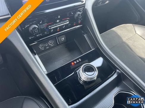 Certified 2025 Jeep Grand Cherokee Altitude AWD/4WD image 34
