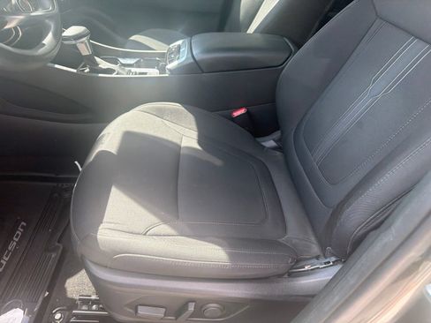 Used 2023 Hyundai Tucson SEL FWD image 13