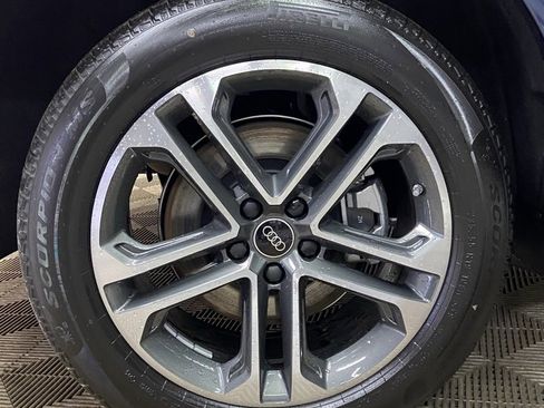 New 2025 Audi Q5 2.0T Premium Plus image 9