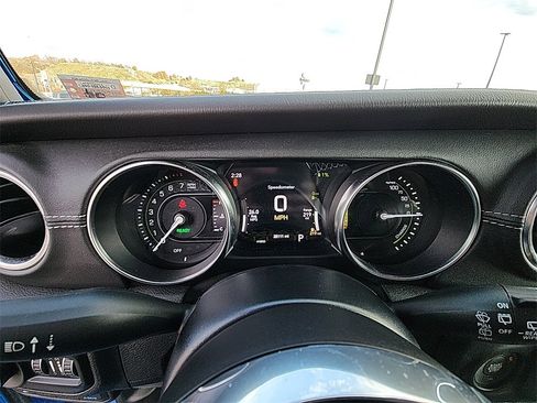 Used 2022 Jeep Wrangler Unlimited Rubicon 4xe w/ Cold Weather Group image 16