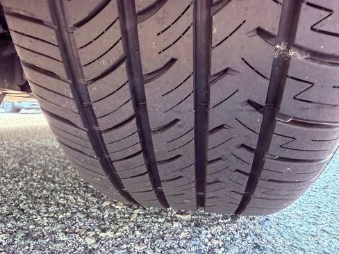 Used 2025 Honda Pilot Touring image 19