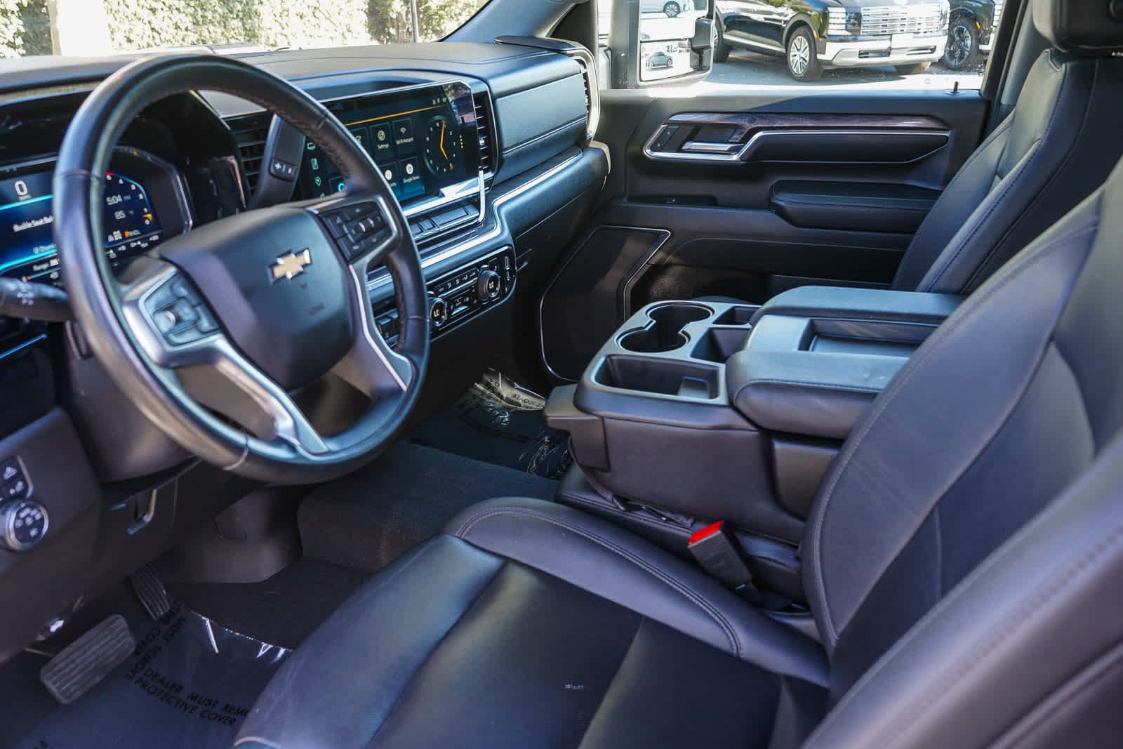 Used 2024 Chevrolet Silverado 2500 LTZ AWD/4WD image 18