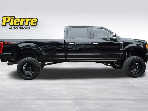 Used 2017 Ford F350 Platinum w/ FX4 Off-Road Package AWD/4WD image 3